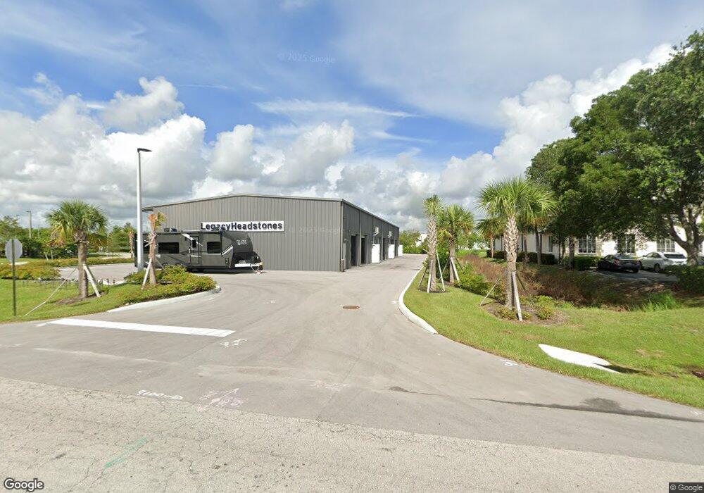 7510 Commerical Cir, Fort Pierce, FL 34950 - photo 1