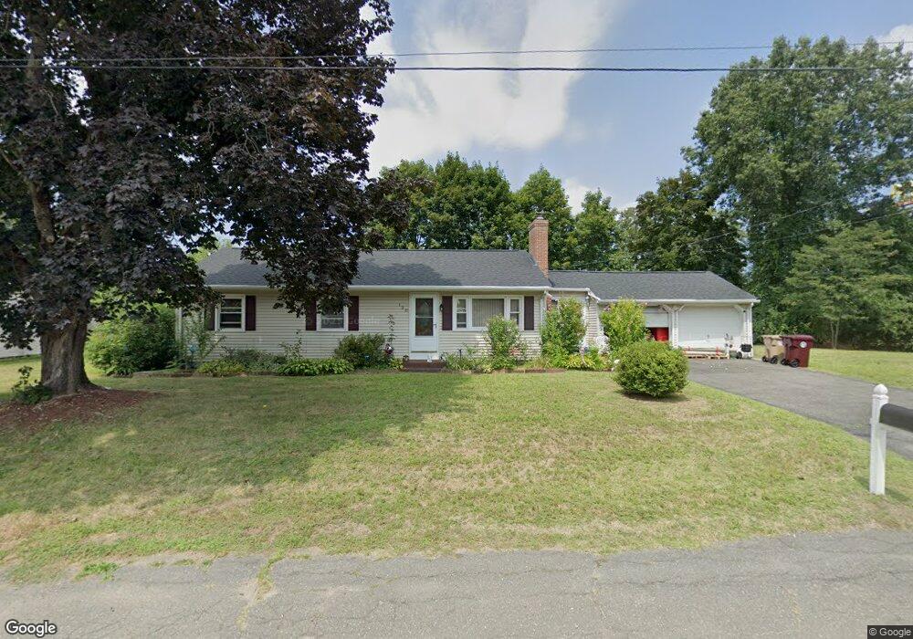 128 Ridgeview Cir, Ludlow, MA 01056 - photo 1