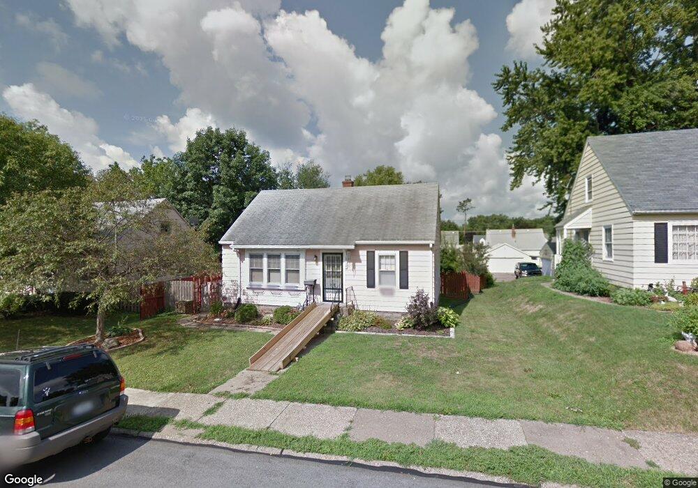 2608 N Howell St, Davenport, IA 52804 - photo 1