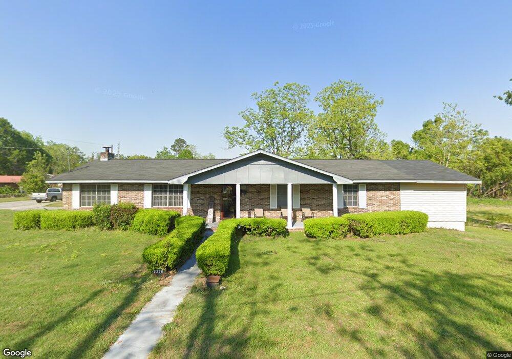 1218 Mark Hanna St, Douglas, GA 31533 - photo 1