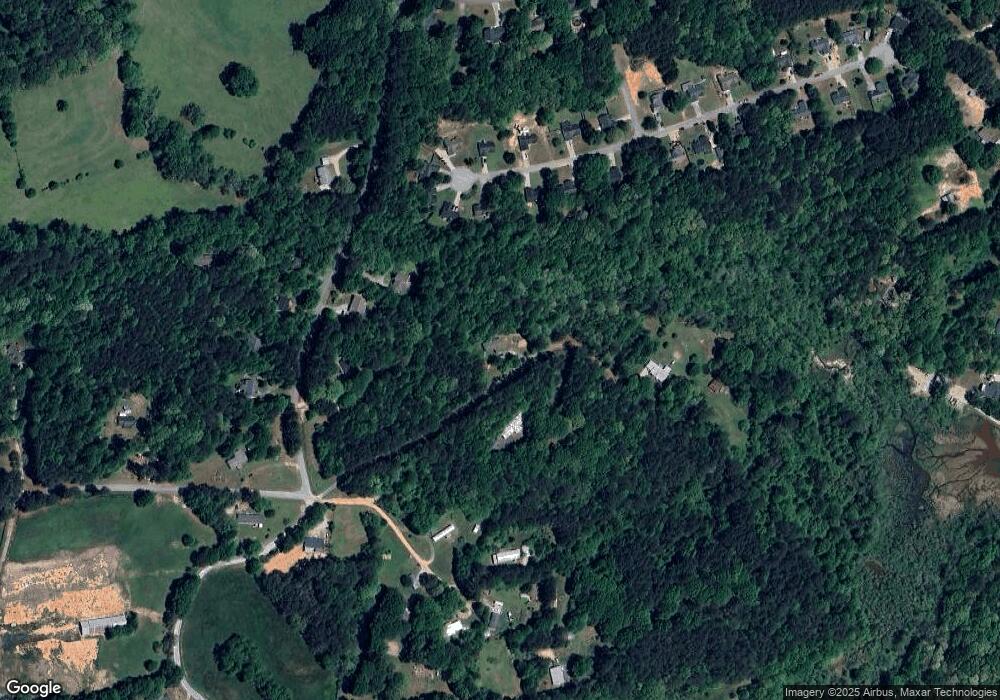 812 Duck Rd, Braselton, GA 30517 - photo 1