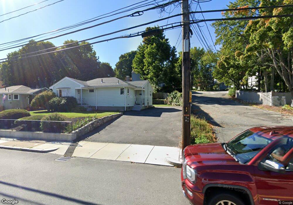 130 Lake St, Waltham, MA 02451 - photo 1