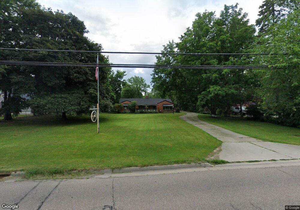 8314 Davison Rd, Davison, MI 48423 - photo 1