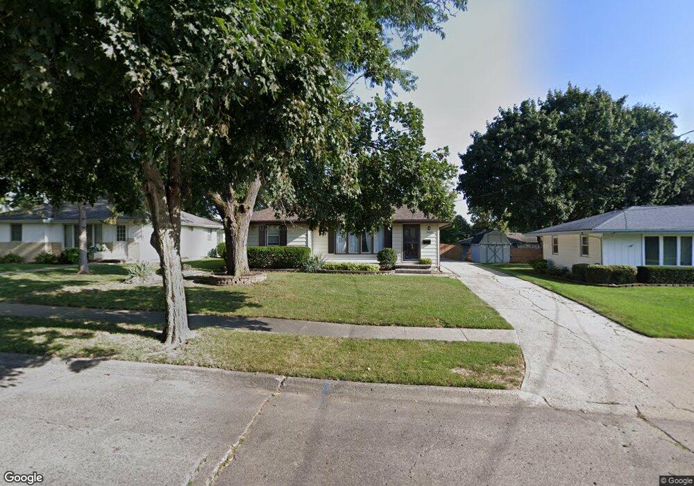 3413 Lindlavista Way, Des Moines, IA 50310 - photo 1