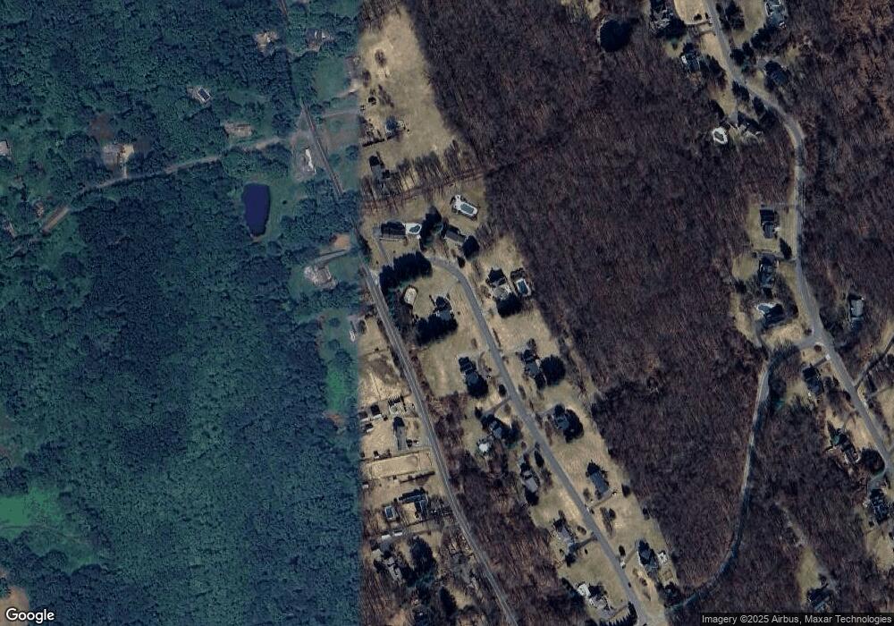 2 Founders Ln, Sandy Hook, CT 06482 - photo 1