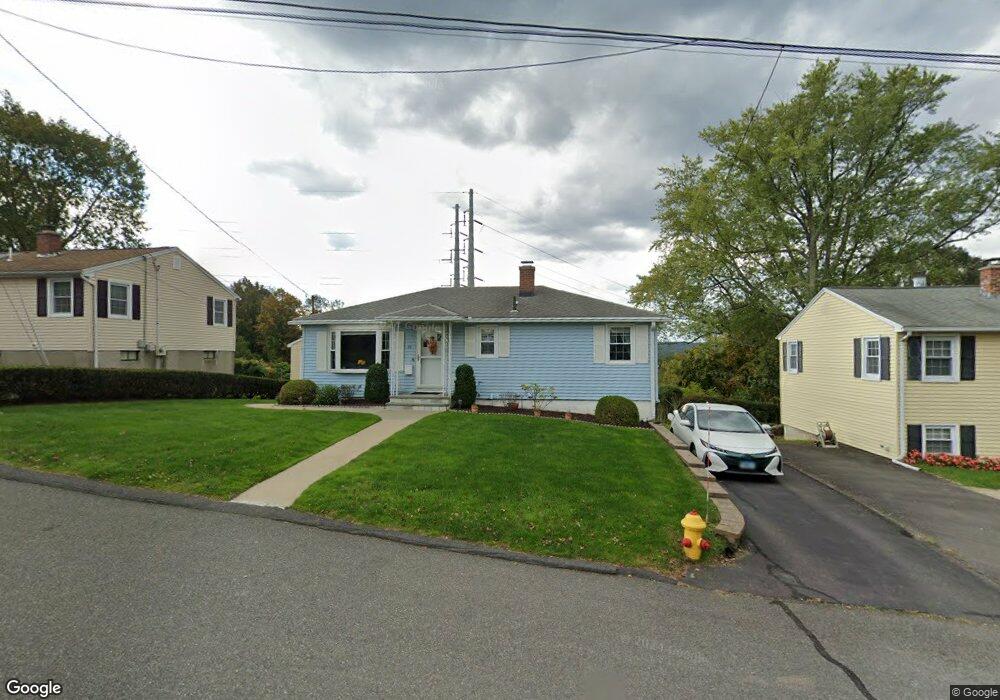 52 Valley View Dr, Waterbury, CT 06708 - photo 1