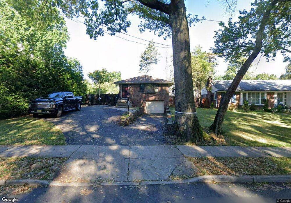 499 Berkeley Ave, Orange, NJ 07050 - photo 1