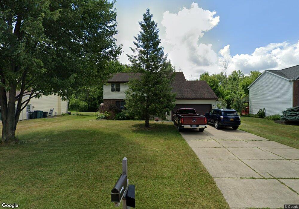 3212 Rachelle Dr, North Tonawanda, NY 14120 - photo 1