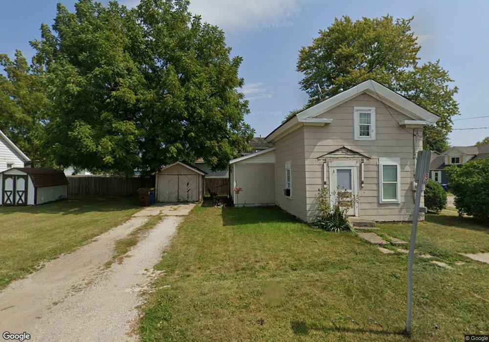 352 W 2nd St, Auburn, IN 46706 - photo 1