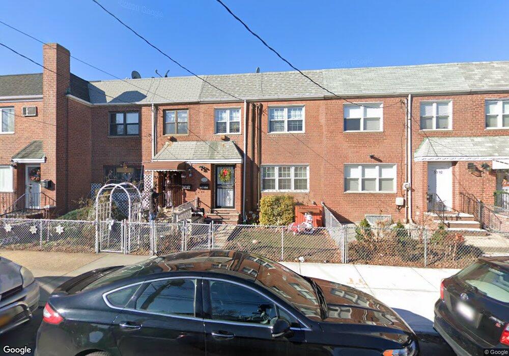 5392 62nd St, Maspeth, NY 11378 - photo 1