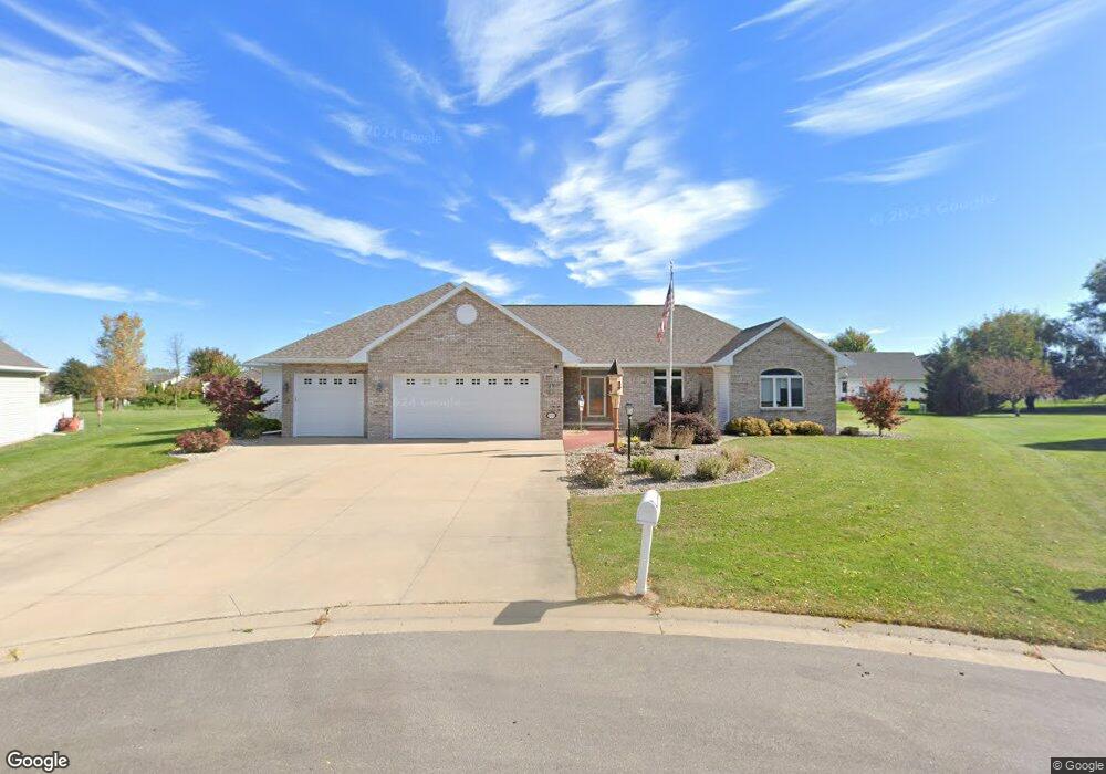 N9414 Olde Oak Tree Ct, Appleton, WI 54915 - photo 1