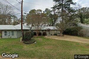 231 Smoak Bridge Cir, Warwick, GA 31796
