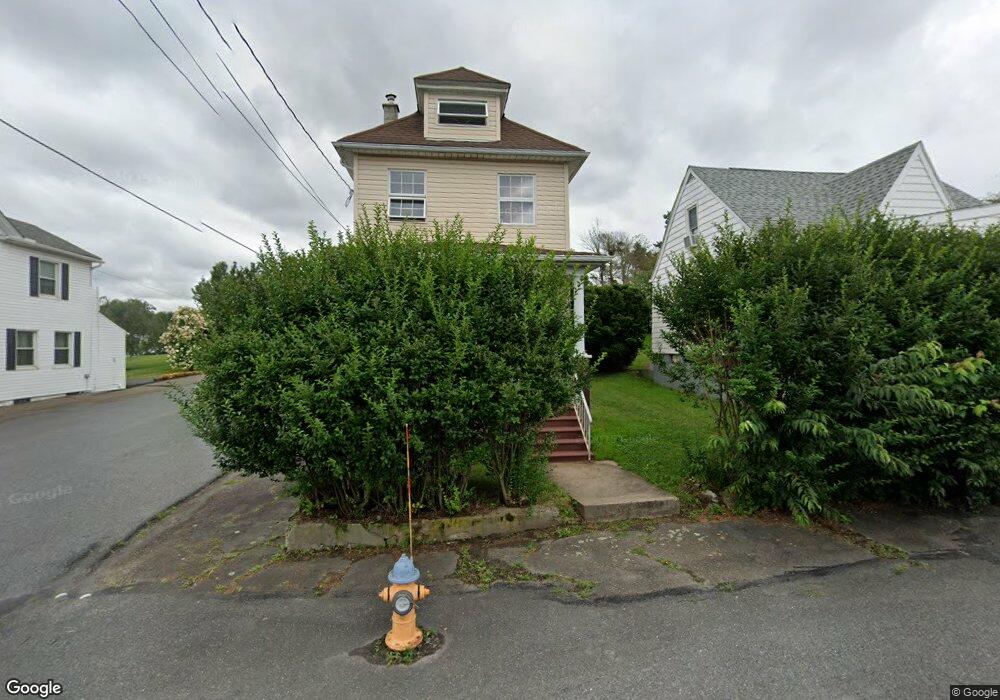 719 Hayes St, Hazleton, PA 18201 - photo 1