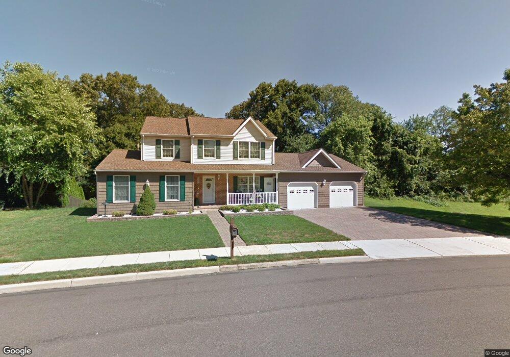 744 Highpointe Cir, Langhorne, PA 19047 - photo 1