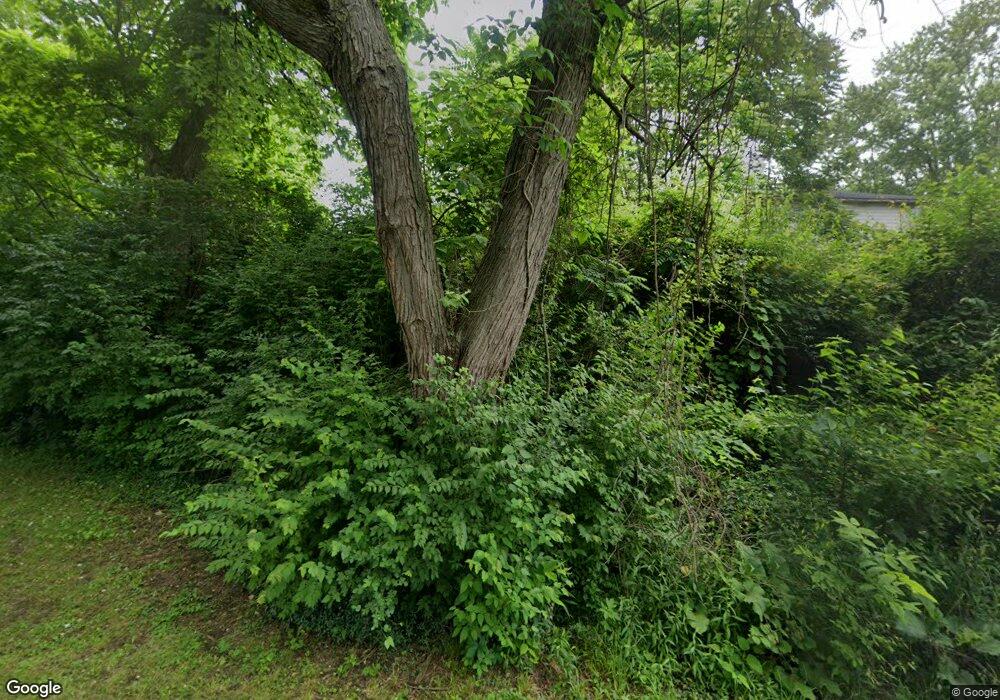 1621 Miller Ave, Anderson, IN 46016 - photo 1