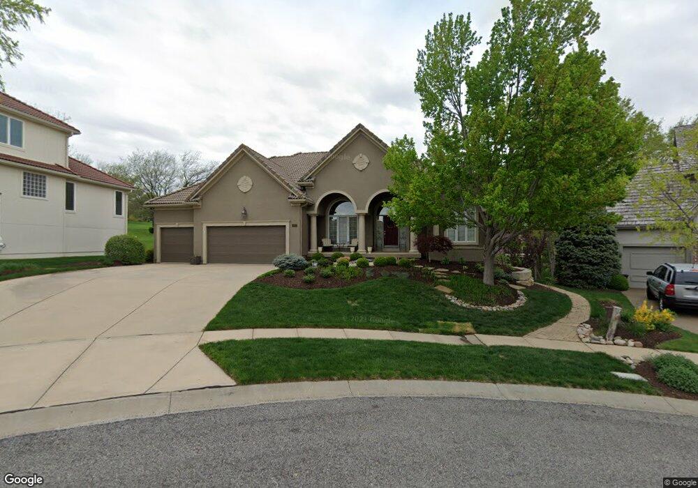 8910 Quail Ridge Ln, Lenexa, KS 66220 - photo 1