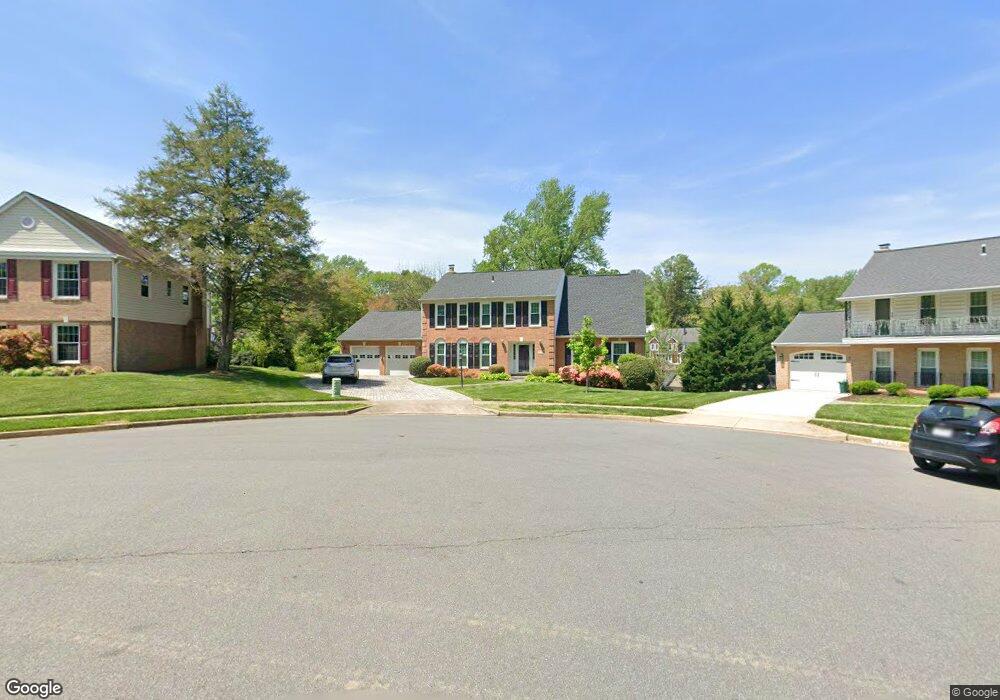 4922 Hogans Lake Place, Annandale, VA 22003 - photo 1