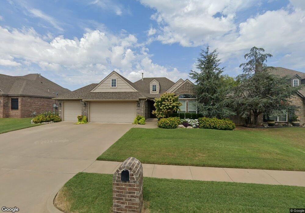 1818 E Montgomery Place, Broken Arrow, OK 74012 - photo 1