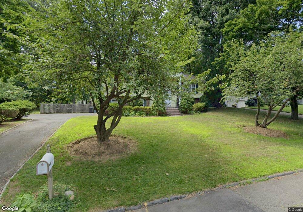 42 Dimas Ct, Harrington Park, NJ 07640 - photo 1