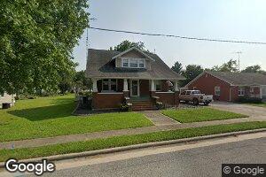 156 E Saint Louis St, Hoyleton, IL 62803