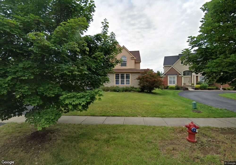 4646 Walnut Glen Ct, West Bloomfield, MI 48323 - photo 1