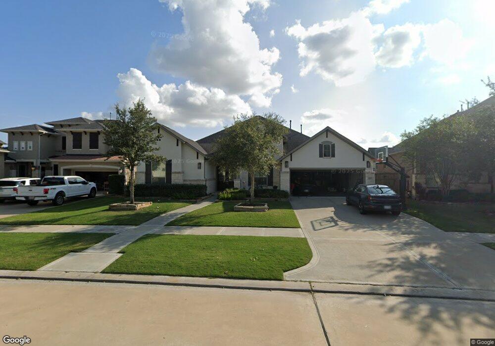 28311 Enchanted Shores Ln, Fulshear, TX 77441 - photo 1