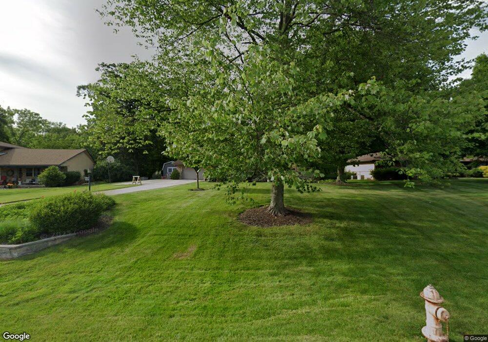 893 Plum Ridge, Columbus, OH 43213 - photo 1