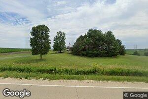 2074 Coggon Rd, Coggon, IA 52218