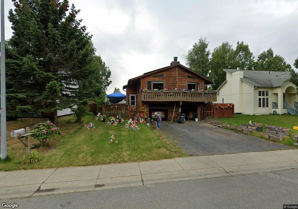 780 Hunt Cir, Anchorage, AK 99504 - photo 1