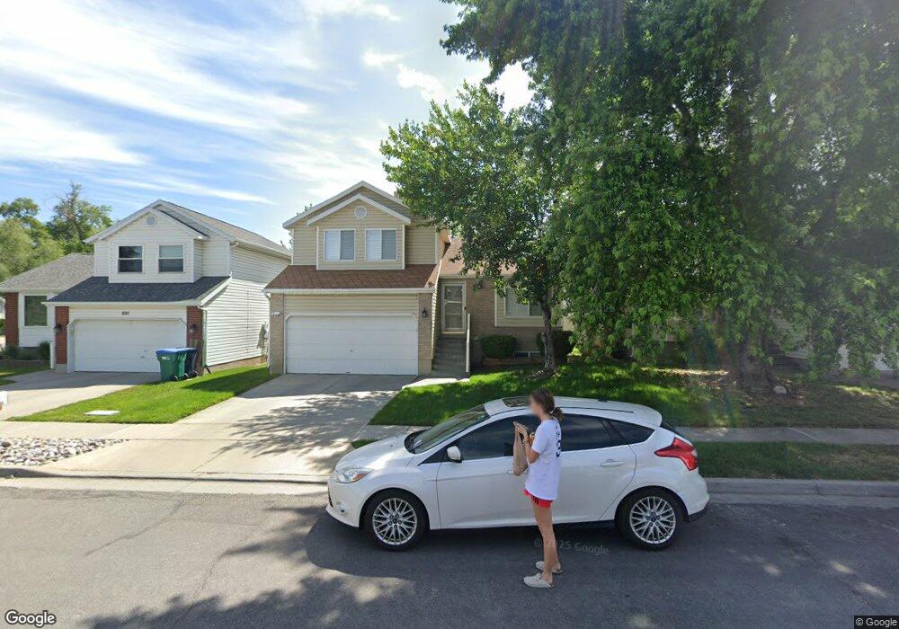 8255 S 535 E, Sandy, UT 84070 - photo 1