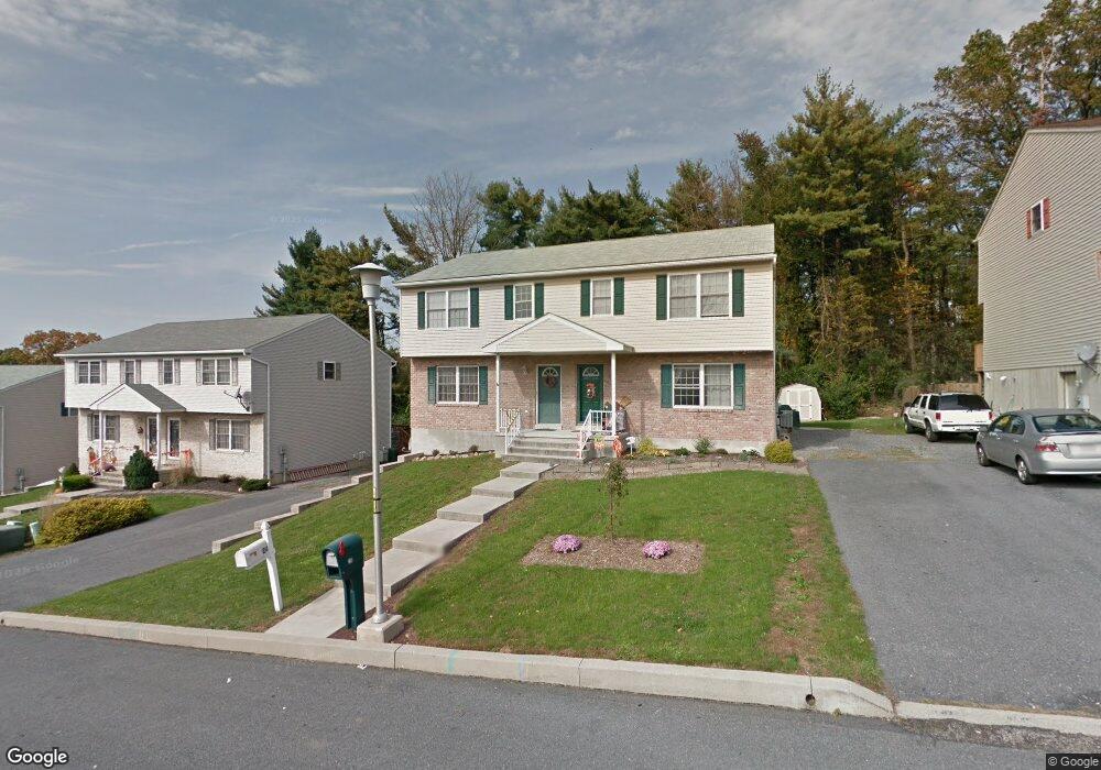 24 Quinter Ln, Temple, PA 19560 - photo 1