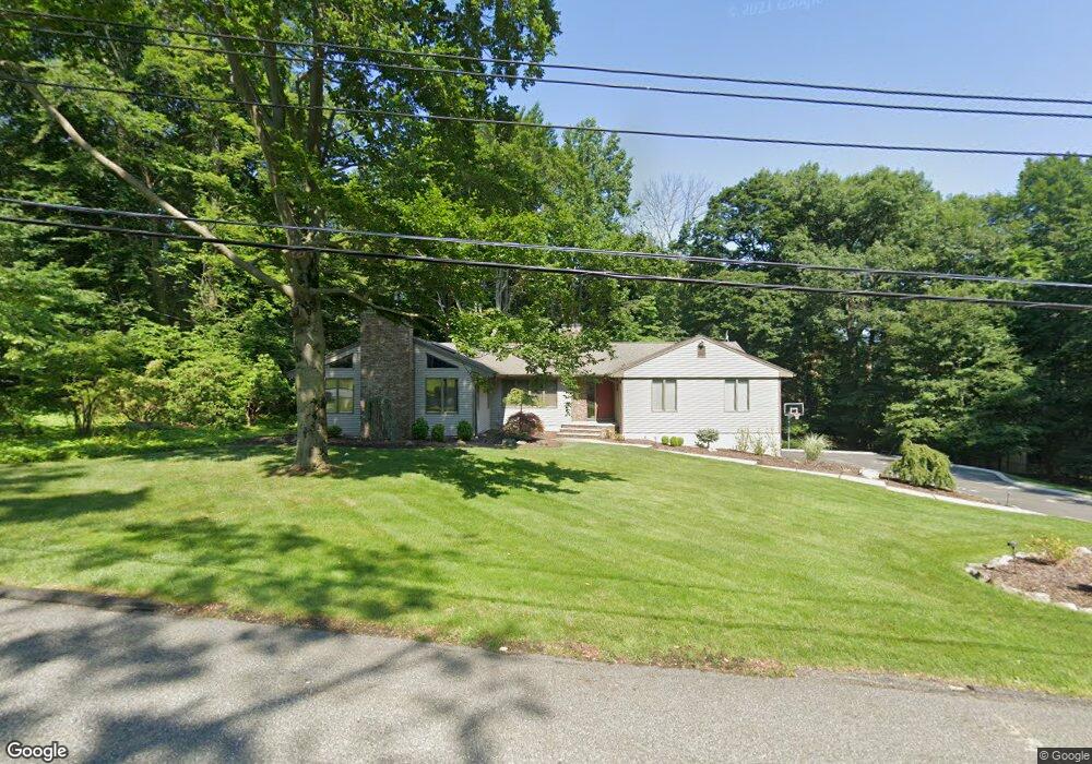 19 Ivy Place, Upper Saddle River, NJ 07458 - photo 1