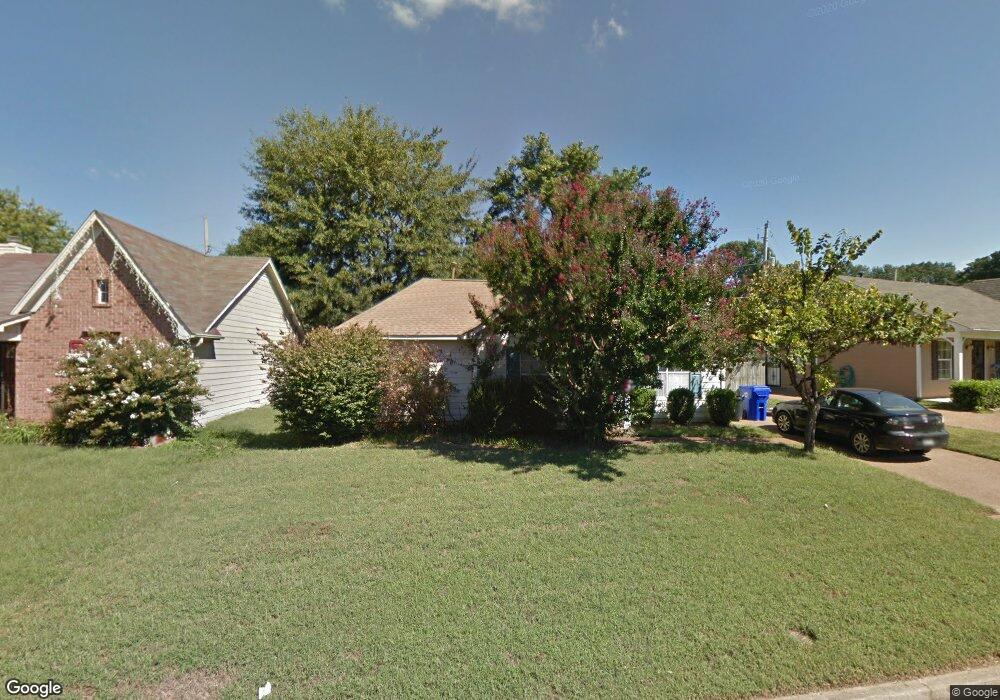 1236 Breezy Gate Dr, Cordova, TN 38018 - photo 1