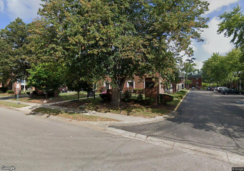 3838 Williamsburg Way, Columbus, IN 47203 - photo 1