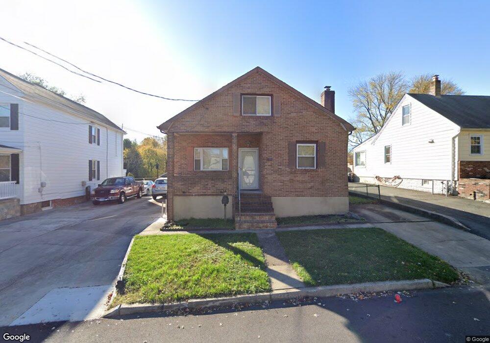 125 Fourth Ave, Halethorpe, MD 21227 - photo 1