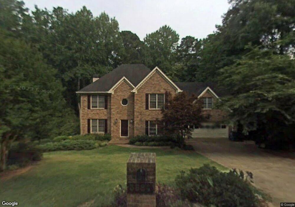 3884 Bluffview Point, Marietta, GA 30062 - photo 1