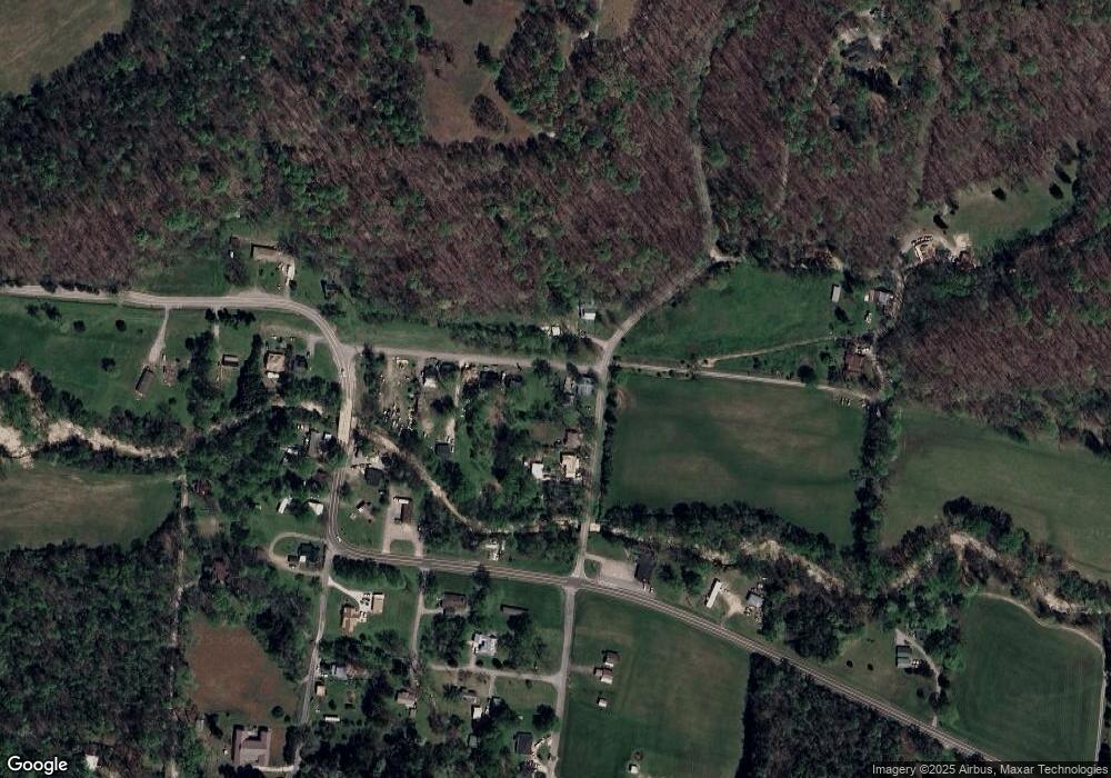 25 Front St, Stewart, TN 37175 - photo 1