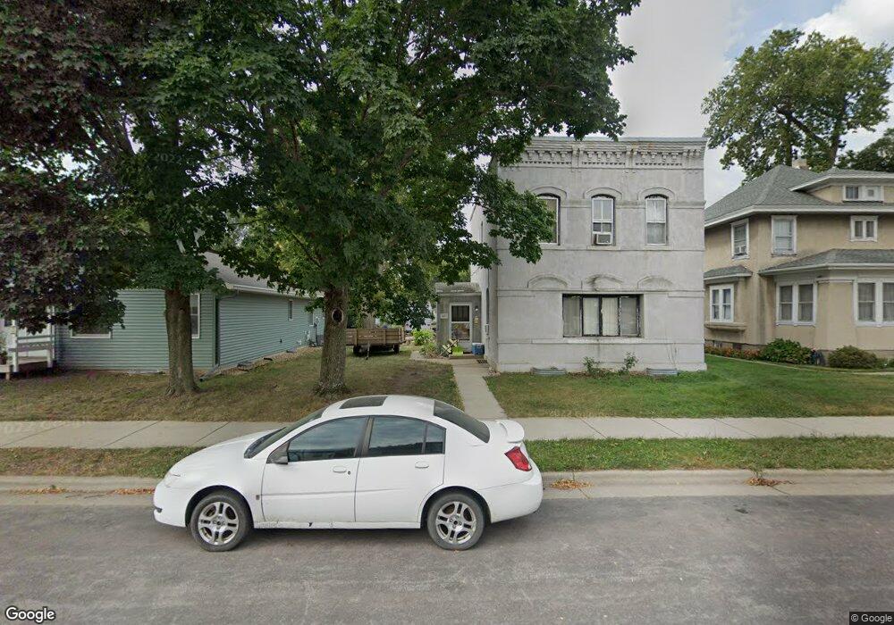 407 N Minnesota St, New Ulm, MN 56073 - photo 1