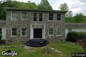 97 Meadow Ln, Hyden, KY 41749