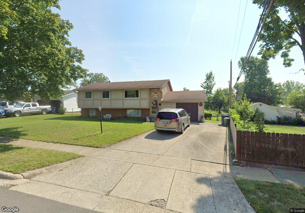 1096 Torrey Hill Dr, Columbus, OH 43228 - photo 1