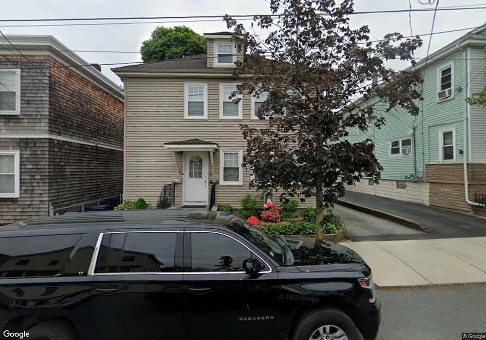 11 Nichols St, Everett, MA 02149 - photo 1