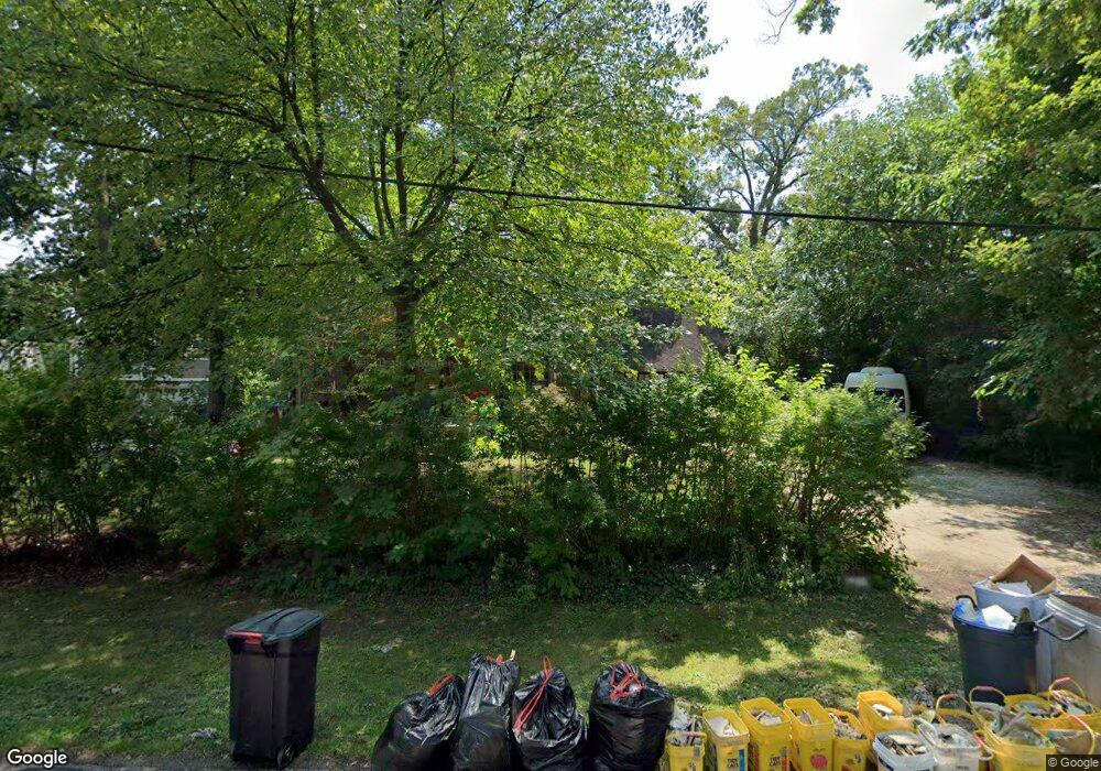 2085 Pontiac Dr, Sylvan Lake, MI 48320 - photo 1