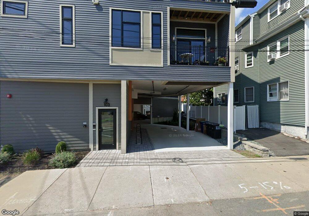 103 Washington St unit 4, Somerville, MA 02143 - photo 1