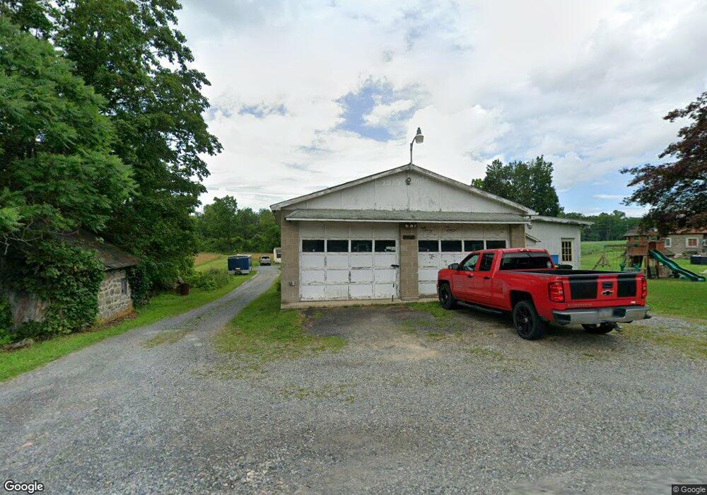 621 Bossardsville Rd, Stroudsburg, PA 18360 - photo 1