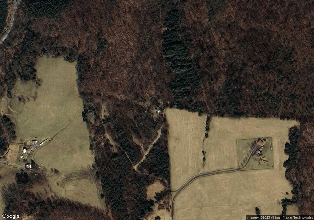 488 Tree Farm Ln, Bentonville, VA 22610 - photo 1