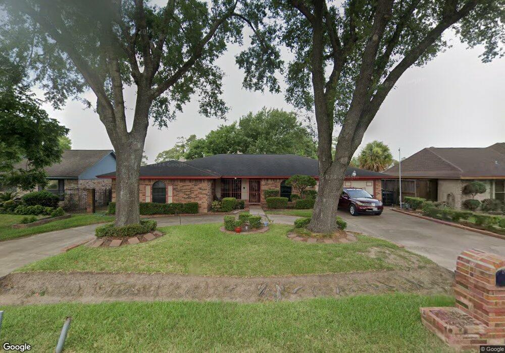 5407 Boots Rd, Houston, TX 77091 - photo 1