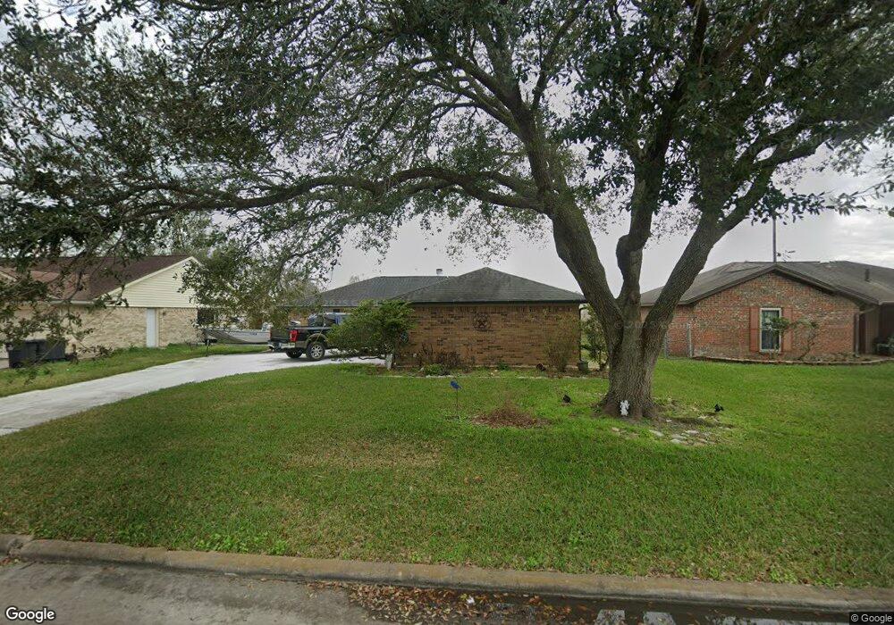 367 Merriwether Dr, Alvin, TX 77511 - photo 1
