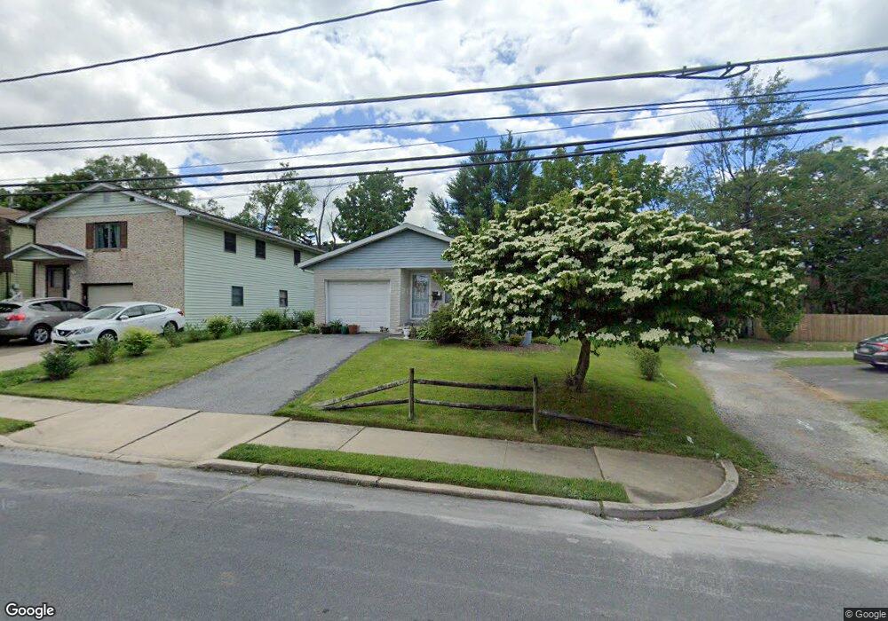 2414 28th St SW, Allentown, PA 18103 - photo 1