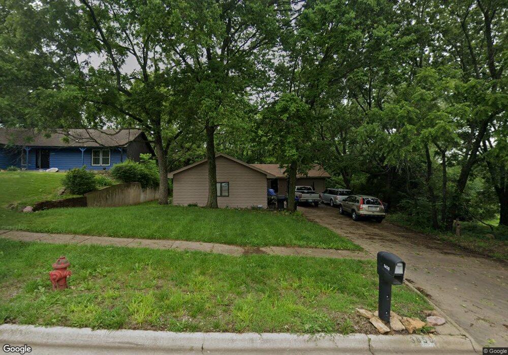 3859 SW Wood Valley Dr, Topeka, KS 66610 - photo 1