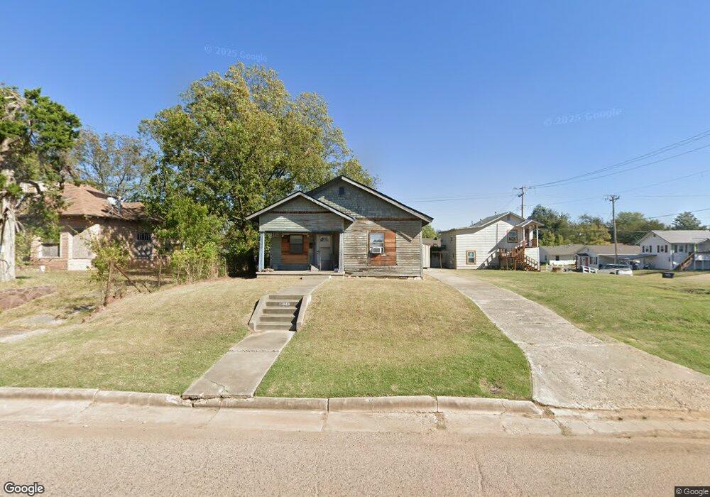911 N Louisa Ave, Shawnee, OK 74801 - photo 1